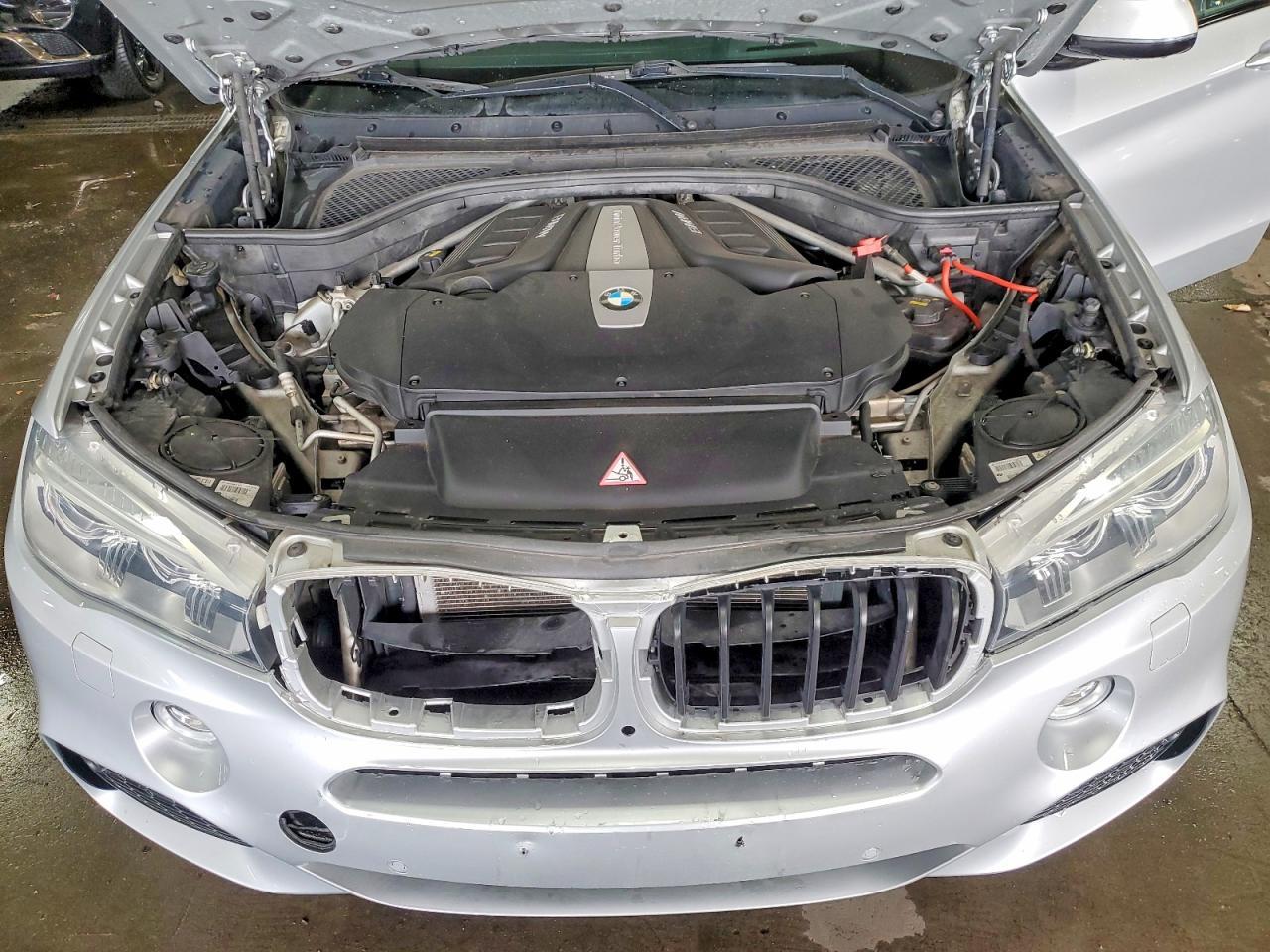 2015 BMW X5 xDrive50I - zdjęcie 11