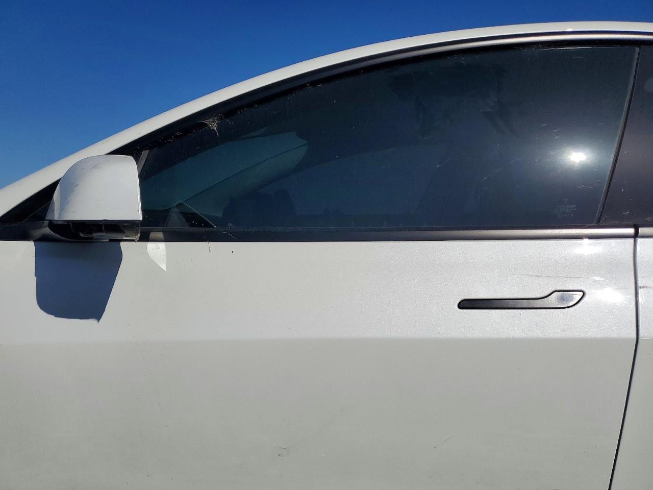 2023 Tesla Model 3 - zdjęcie 7