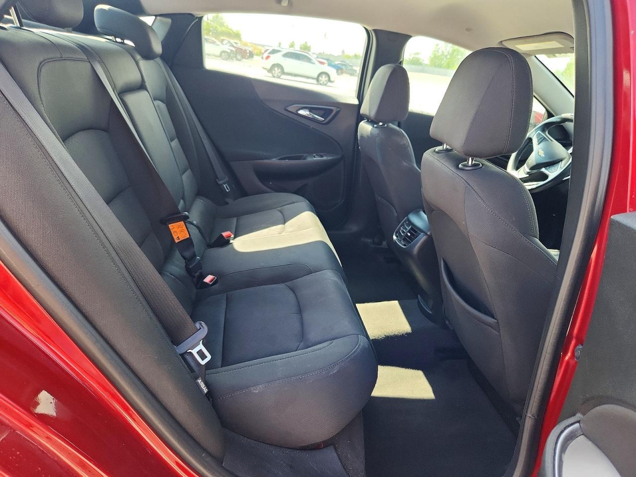 2018 Chevrolet Malibu Lt - zdjęcie 10