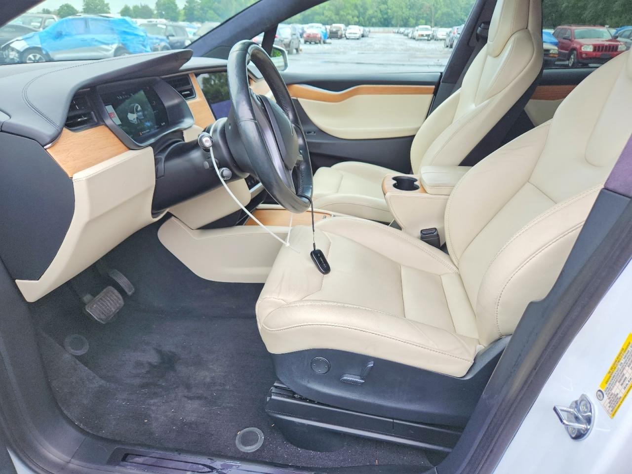 2019 Tesla Model X - zdjęcie 7