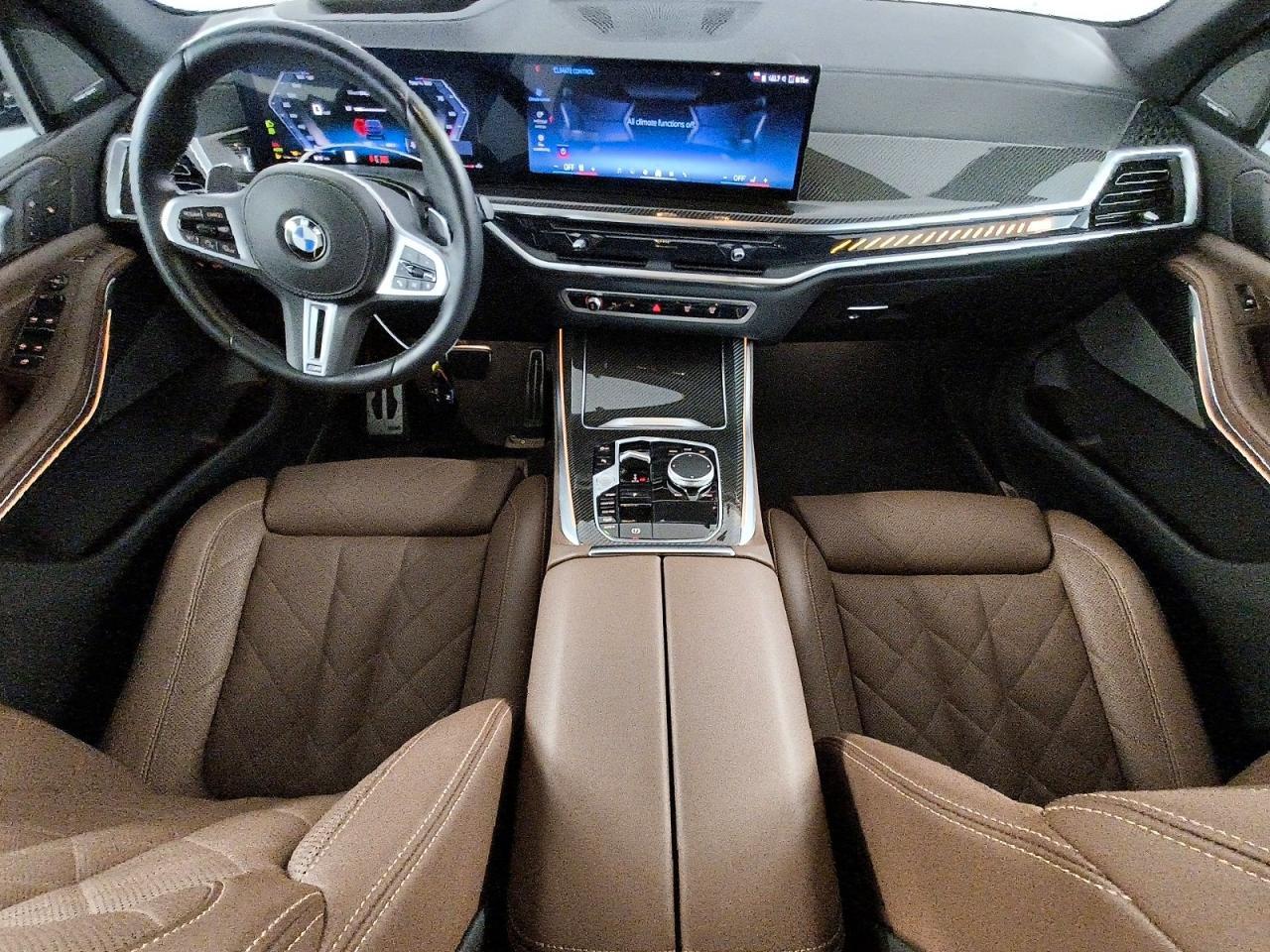 2026 BMW X5 M60I - zdjęcie 8