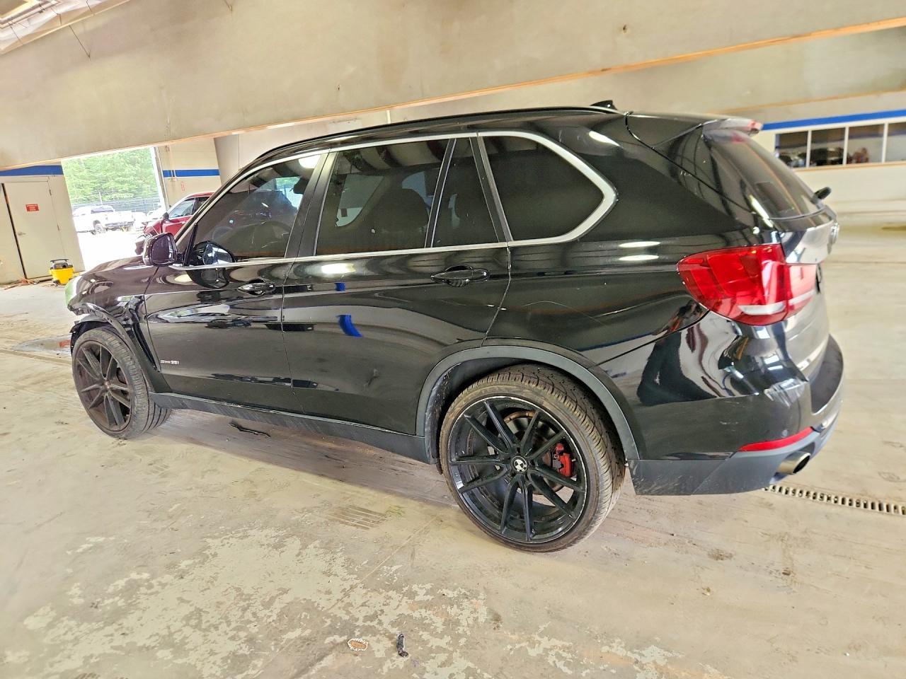 2016 BMW X5 Sdrive35I - zdjęcie 2