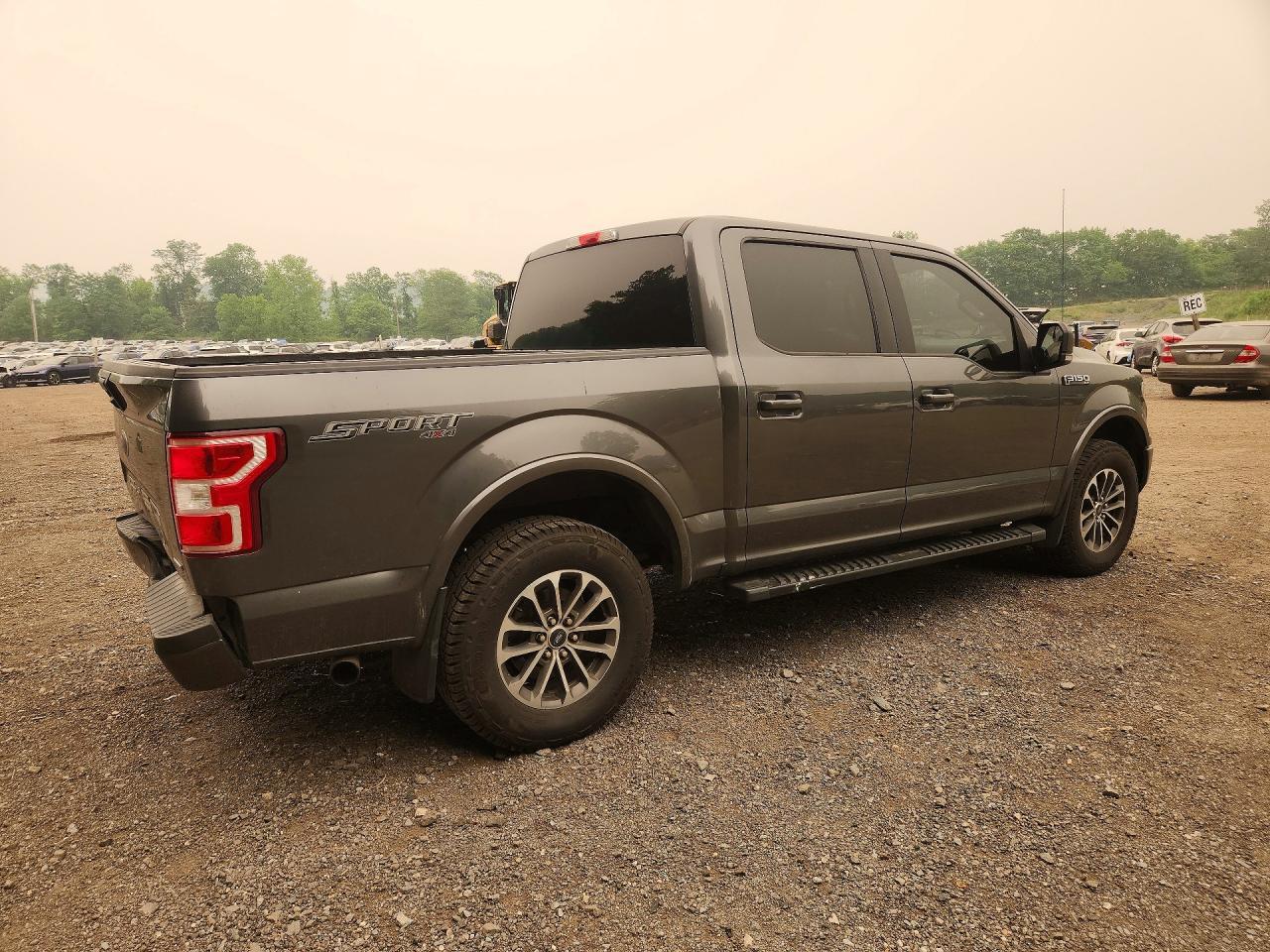 2020 Ford F150 Supercrew - zdjęcie 3