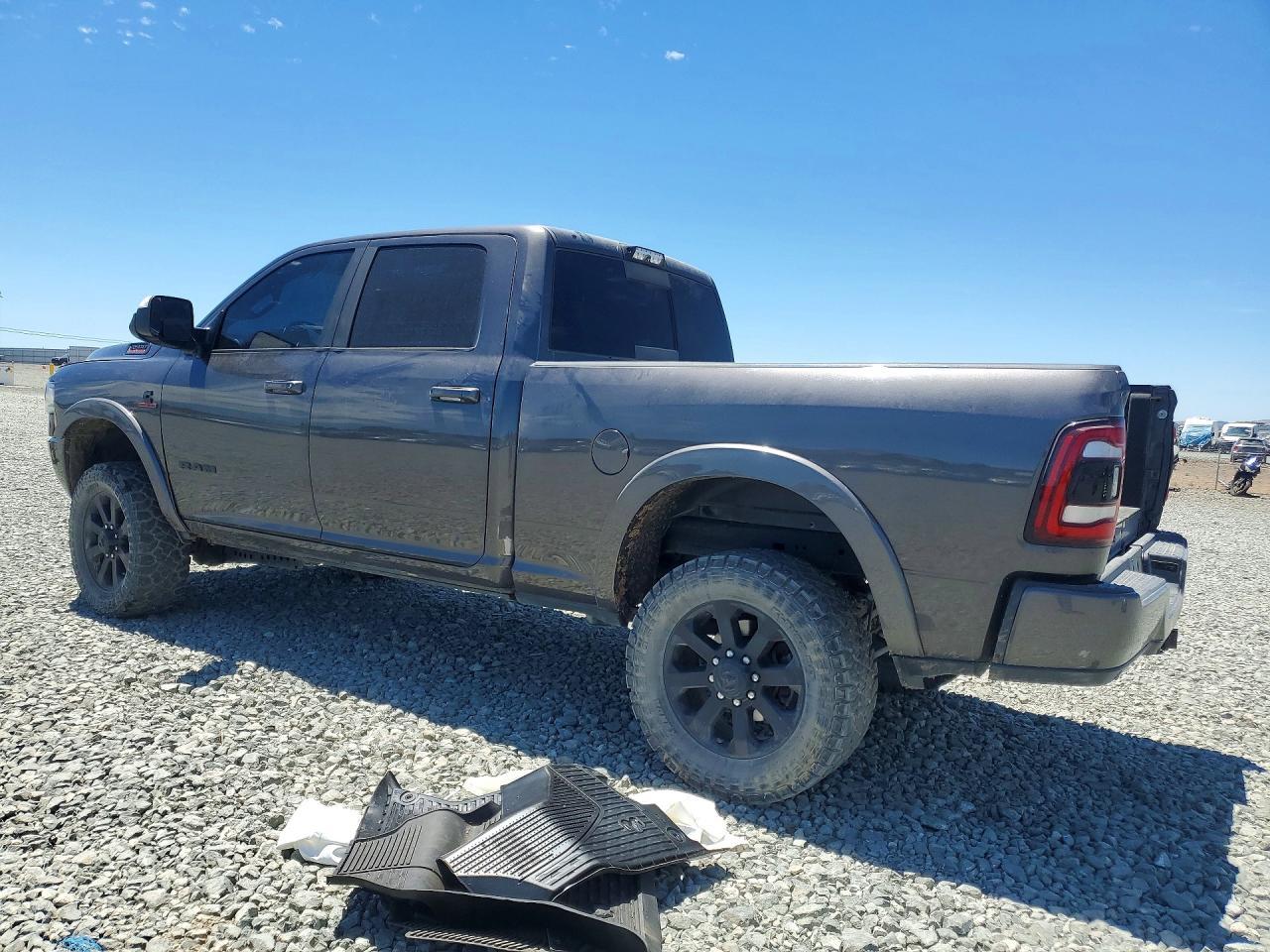2021 Ram 2500 Laramie - zdjęcie 2