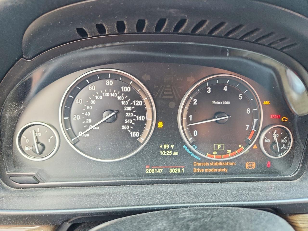 2014 BMW Seria 5 535i - zdjęcie 9