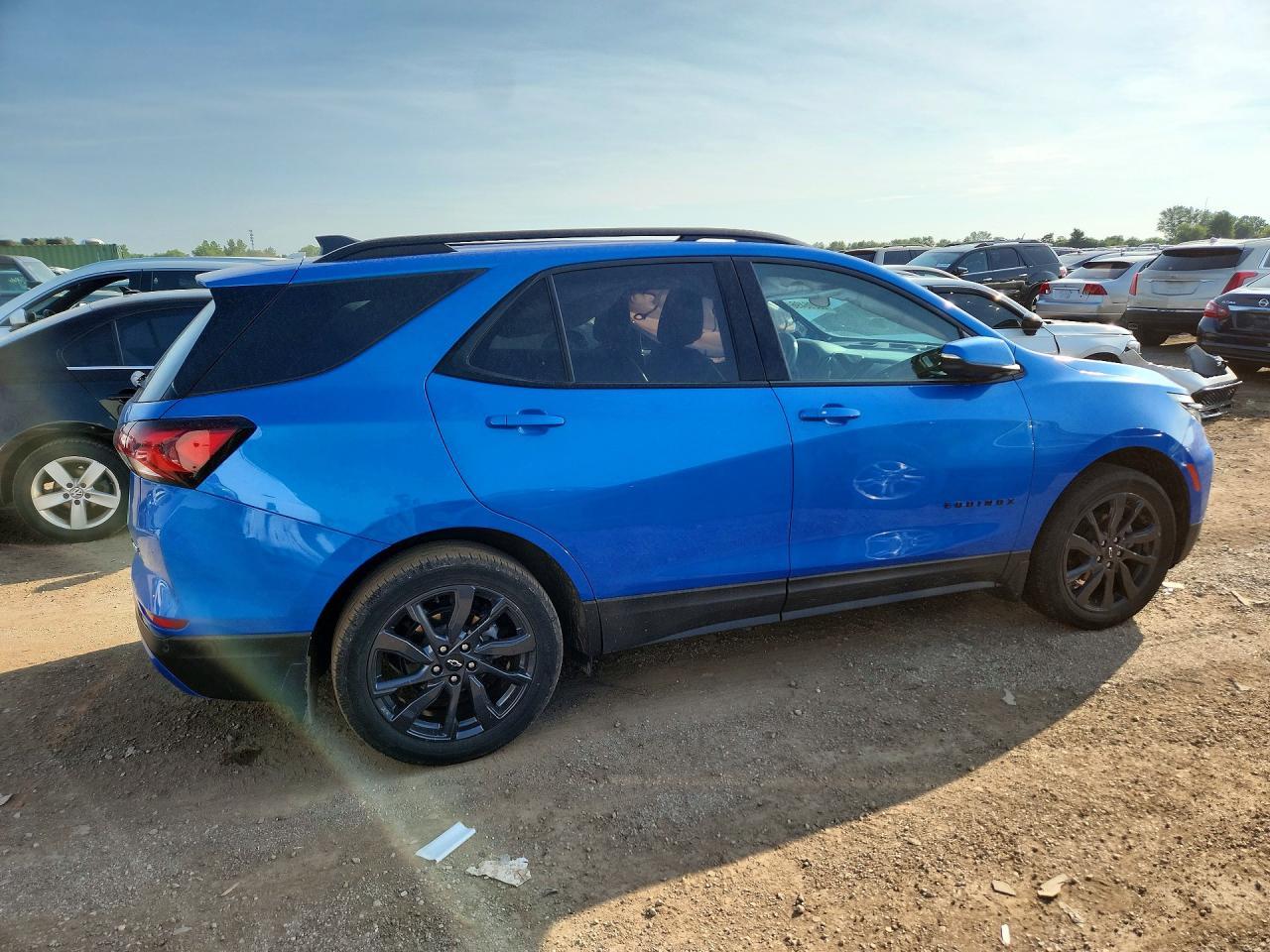 2024 Chevrolet Equinox Rs - zdjęcie 3