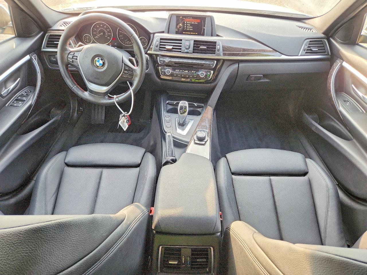 2016 BMW Seria 3 328i - zdjęcie 8