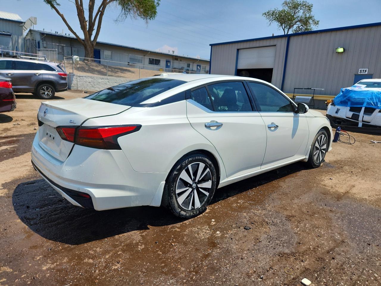 2019 Nissan Altima Sl - zdjęcie 3