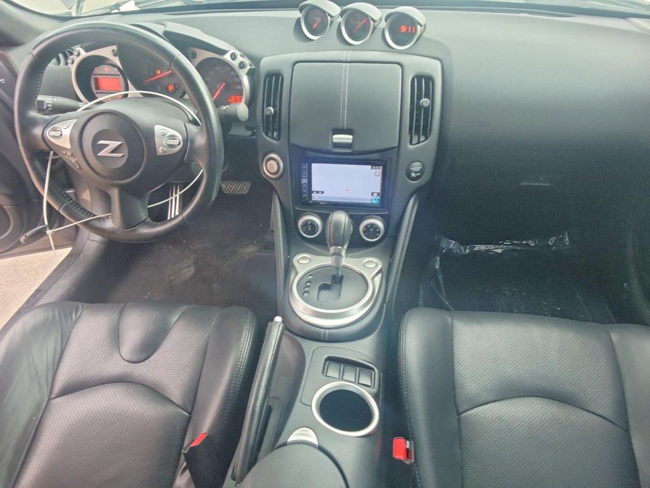 2016 Nissan 370Z Base - zdjęcie 8