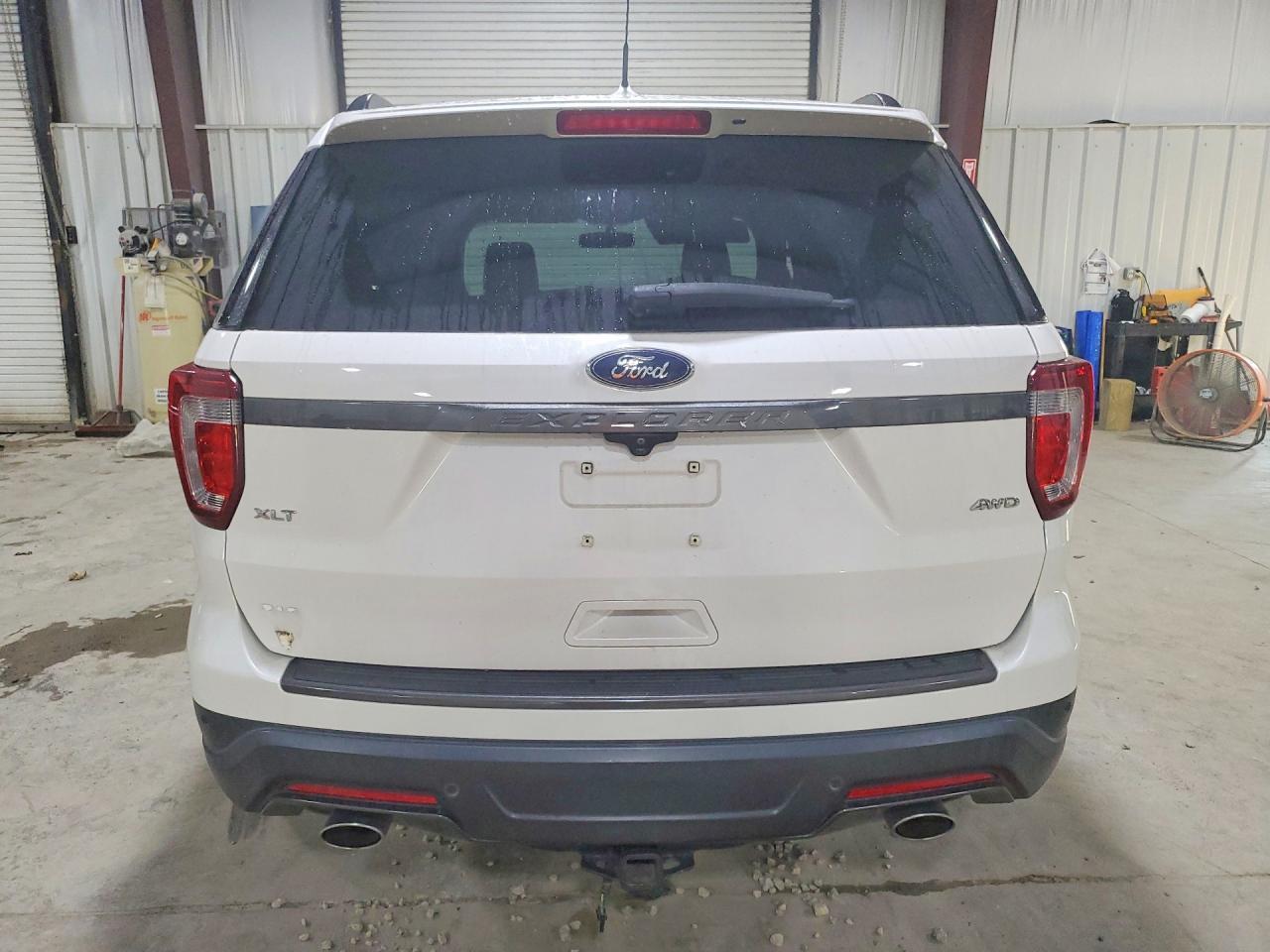 2018 Ford Explorer Xlt - zdjęcie 6
