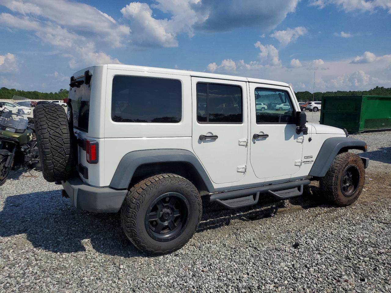 2013 Jeep Wrangler - zdjęcie 3