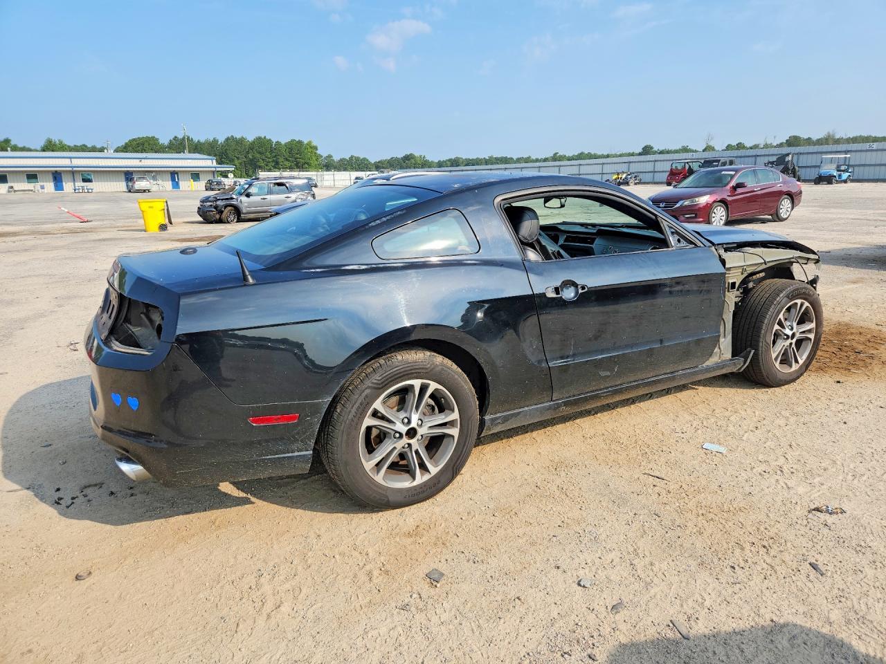 2014 Ford Mustang - zdjęcie 3