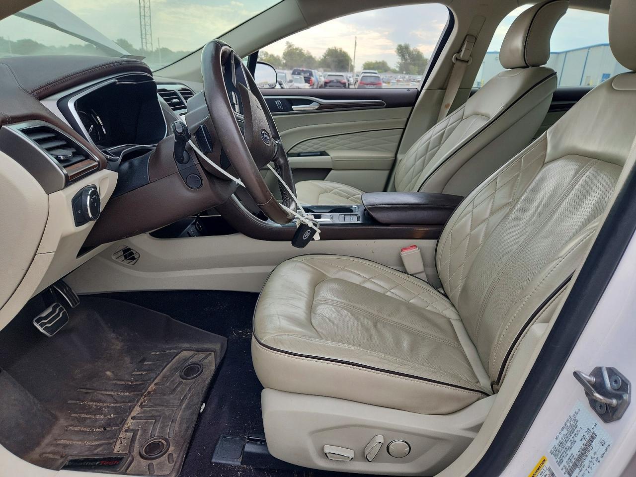 2017 Ford Fusion Titanium - zdjęcie 7