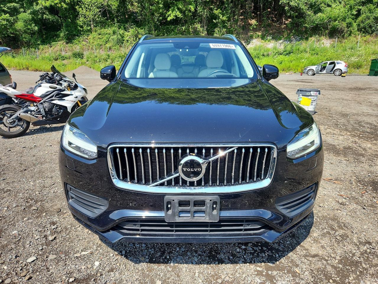 2021 Volvo Xc90 T6 Momentum - zdjęcie 5