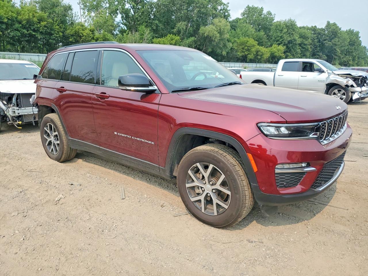 2025 Jeep Grand Cherokee Limited - zdjęcie 4