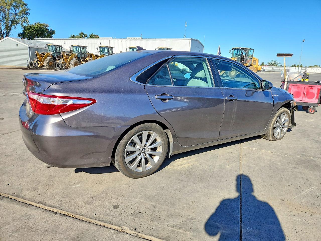 2017 Toyota Camry Hybrid Xle - zdjęcie 3