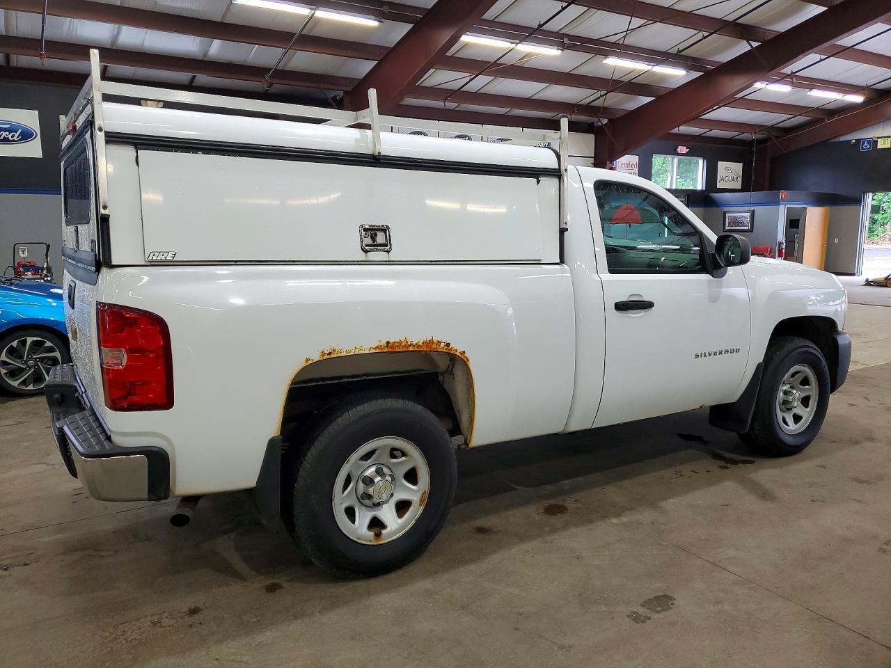 2013 Chevrolet Silverado C1500 - zdjęcie 3