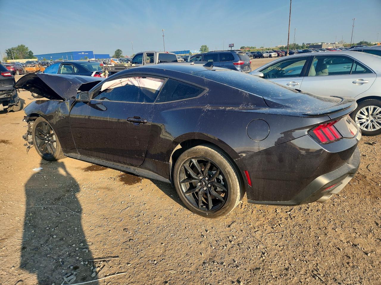 2024 Ford Mustang Gt - zdjęcie 2