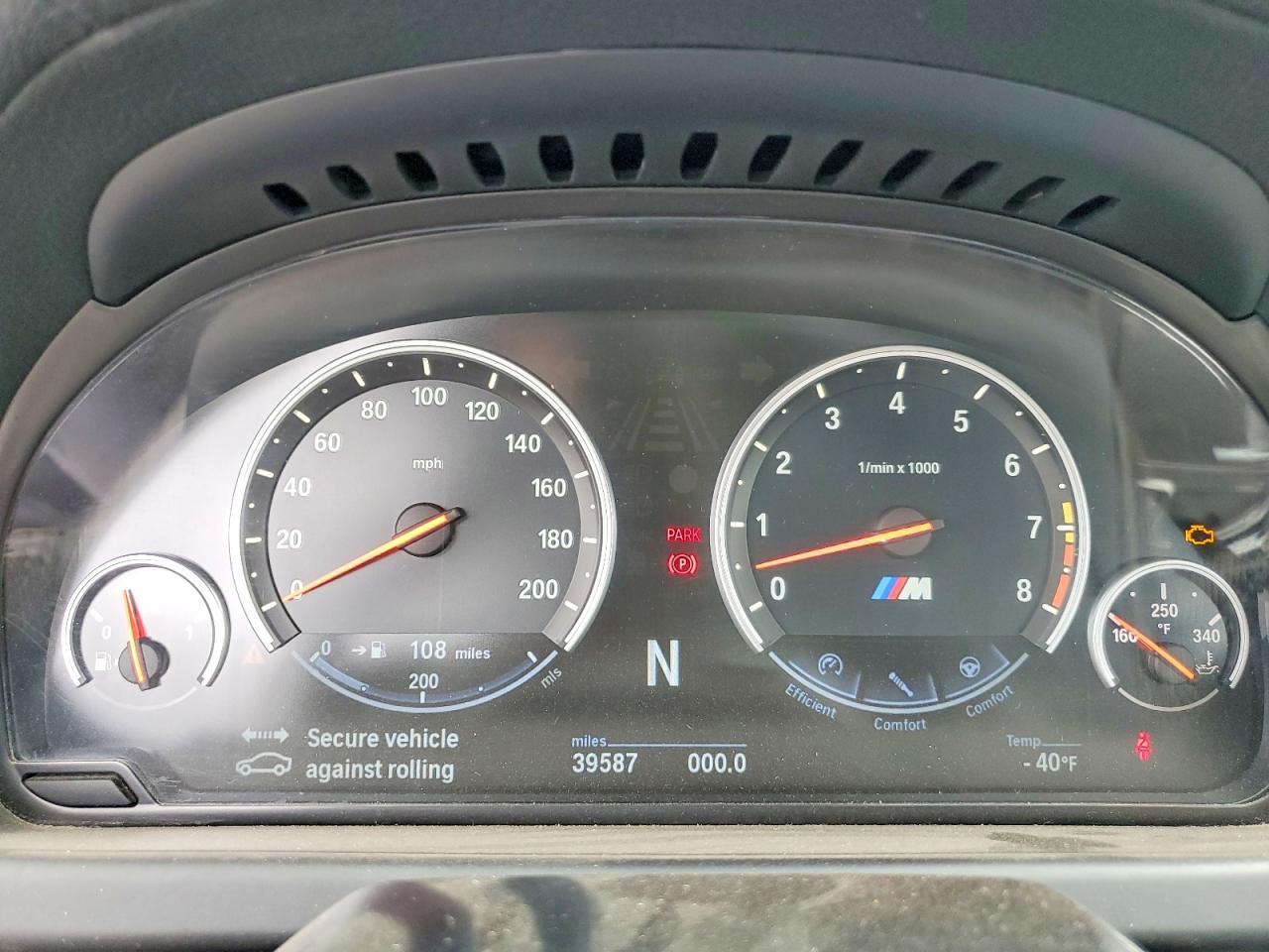 2013 BMW M6 - zdjęcie 9