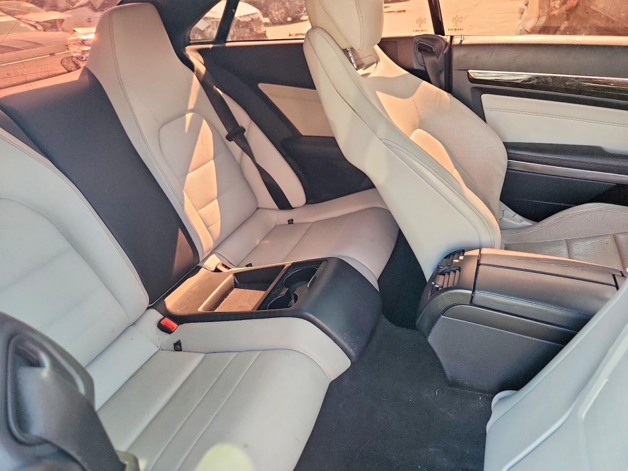 2015 Mercedes-Benz E 400 - zdjęcie 10