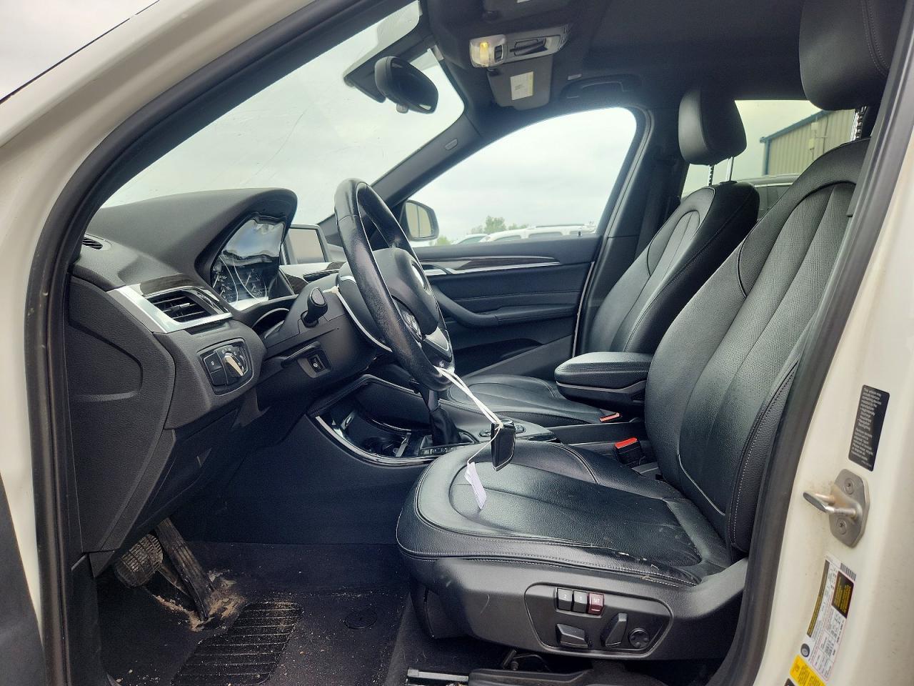 2016 BMW X1 xDrive28I - zdjęcie 7