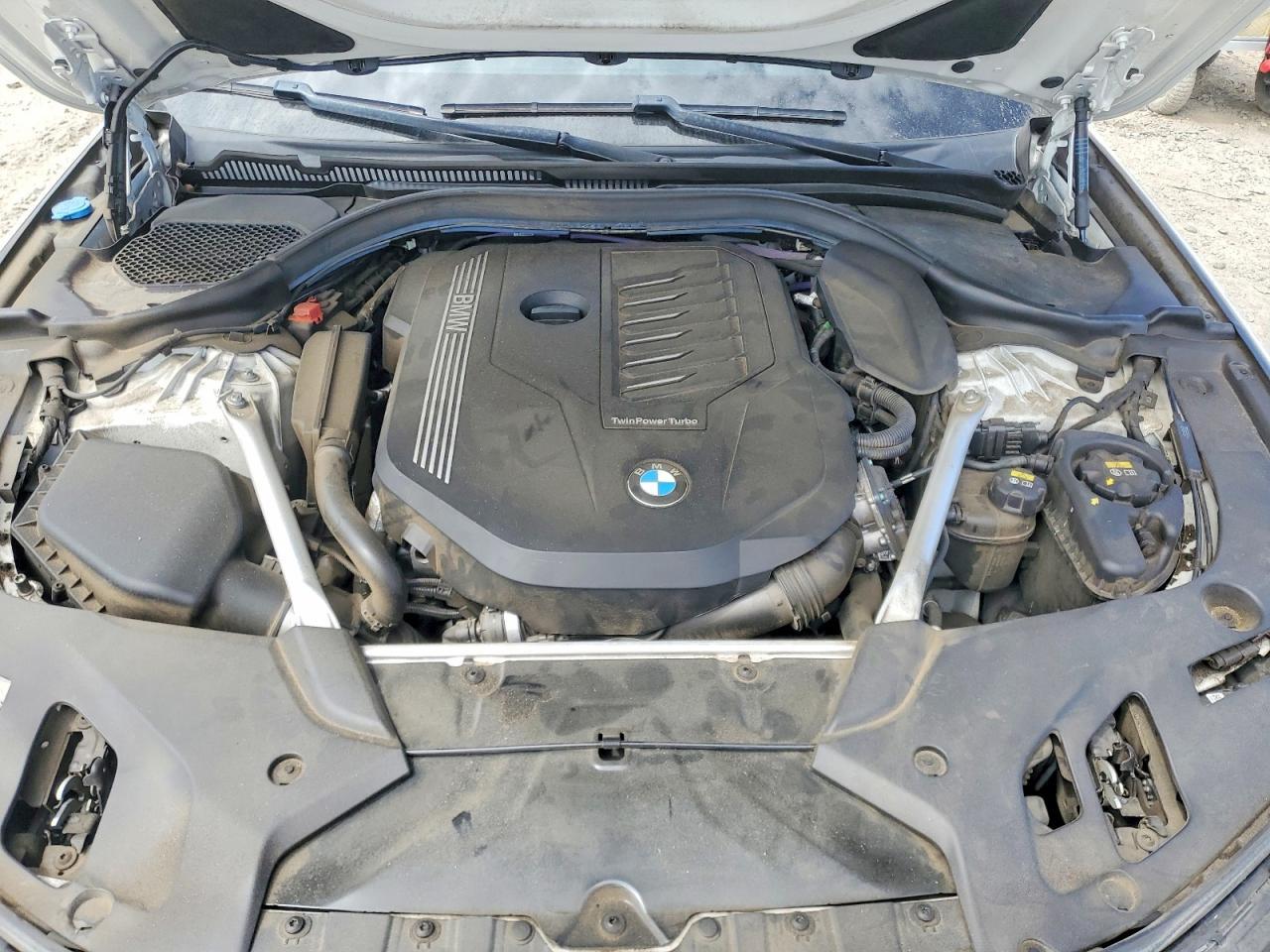 2021 BMW 540 I - zdjęcie 11