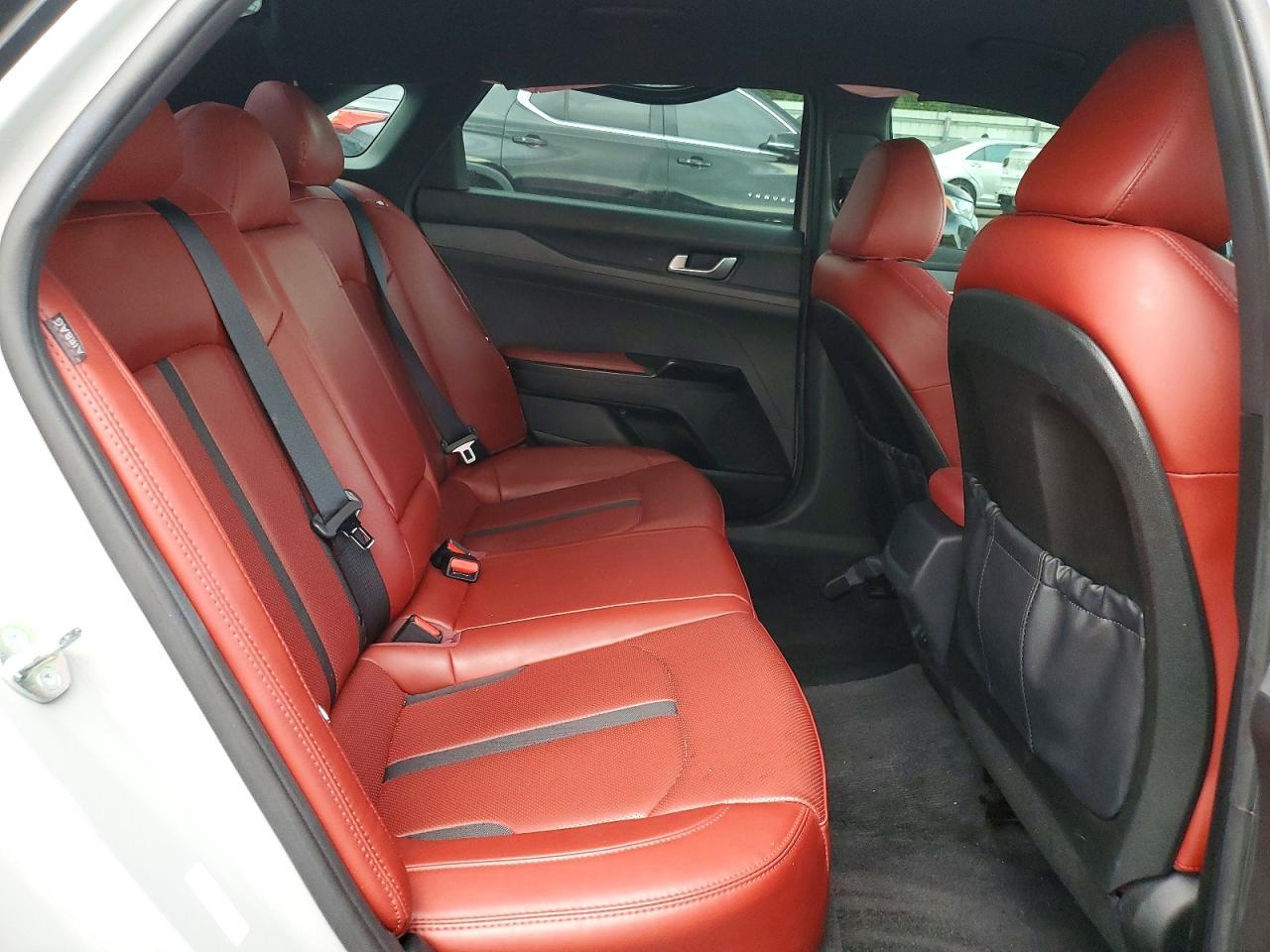 2024 Kia K5 Gt Line - zdjęcie 10