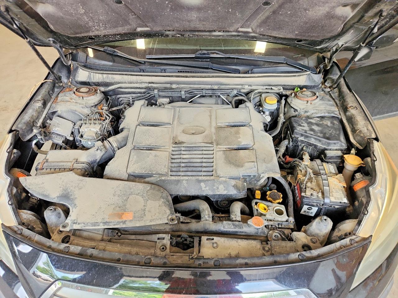 2015 Subaru Outback 3.6R Limited - zdjęcie 12