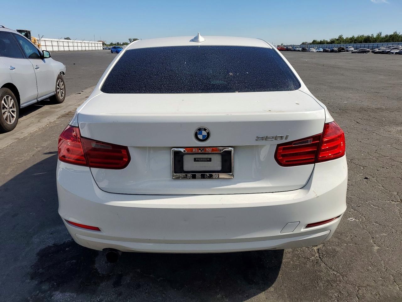2014 BMW 320 I - zdjęcie 6