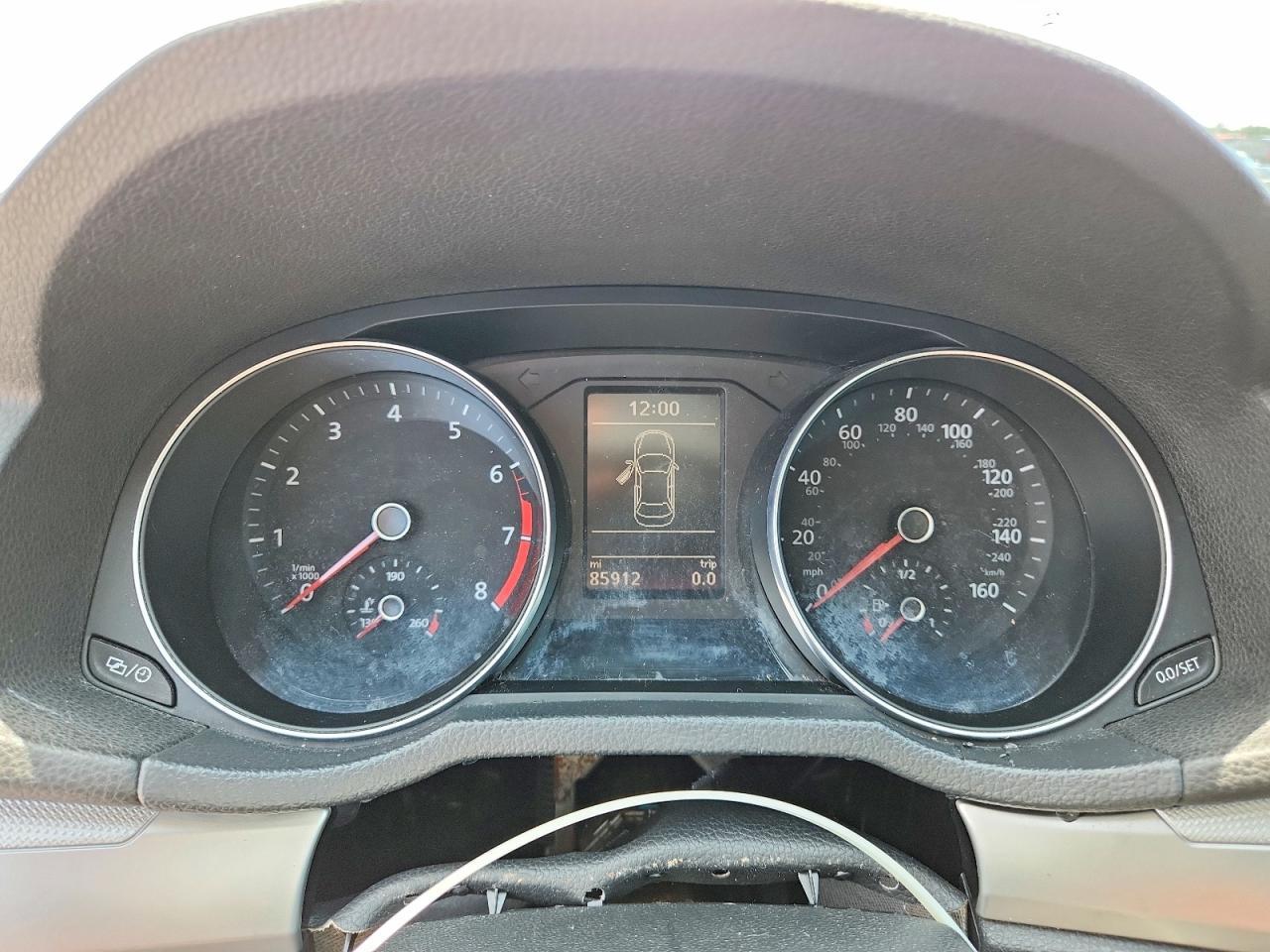 2018 Volkswagen Passat S - zdjęcie 9