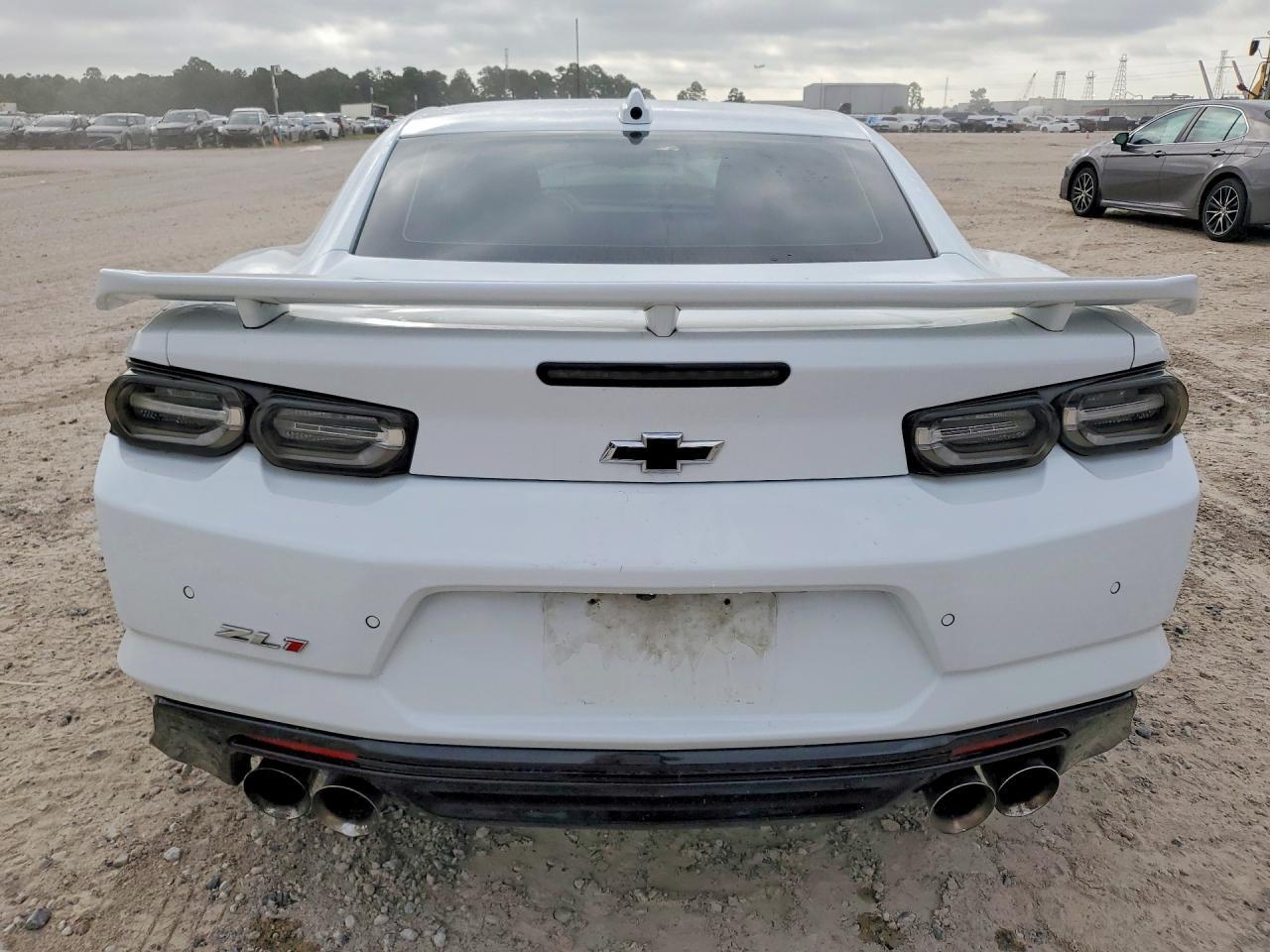 2024 Chevrolet Camaro Zl1 - zdjęcie 6