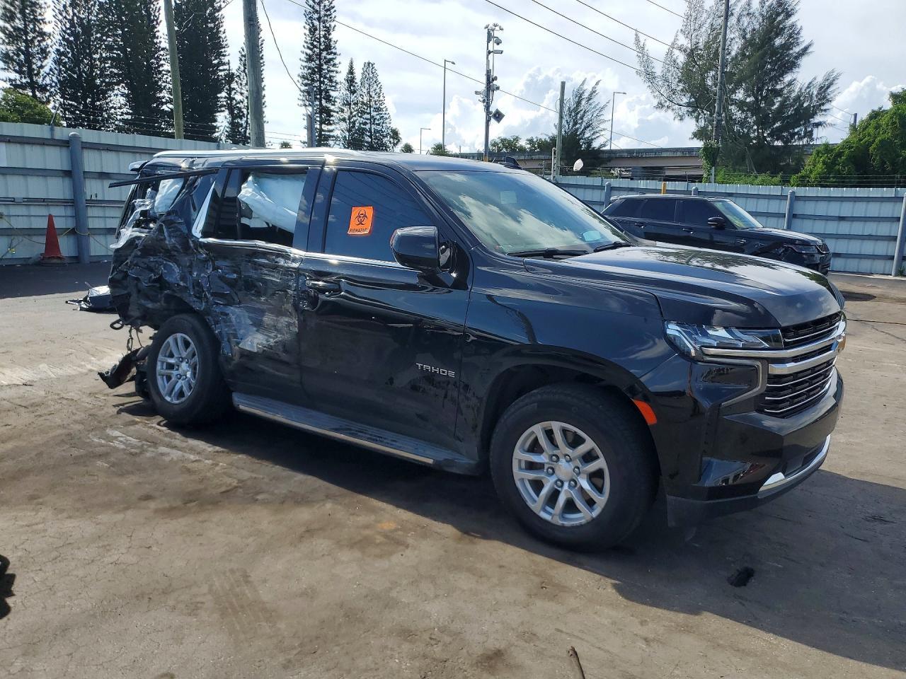 2021 Chevrolet Tahoe C1500 Lt - zdjęcie 4