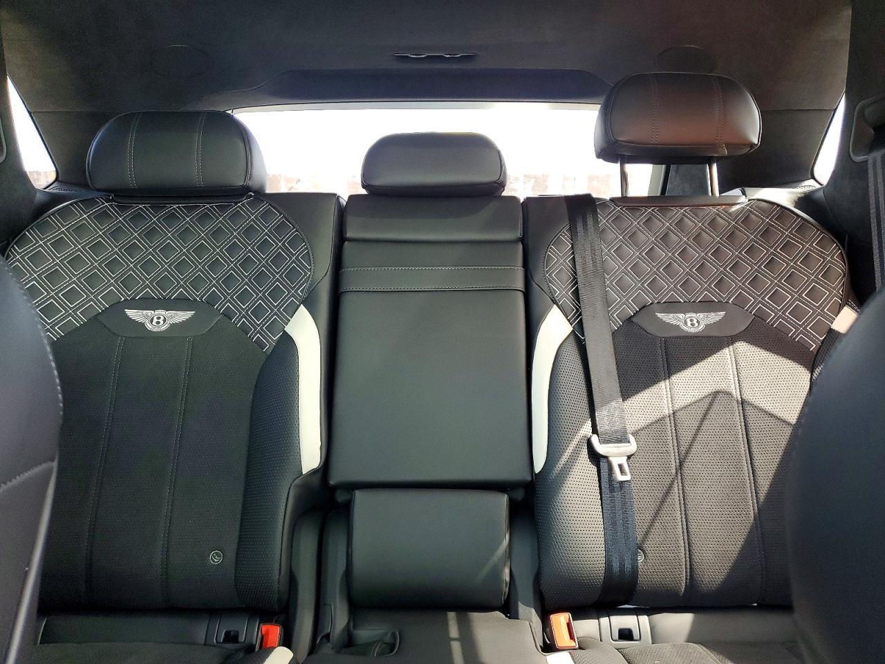 2023 Bentley Bentayga Speed - zdjęcie 10