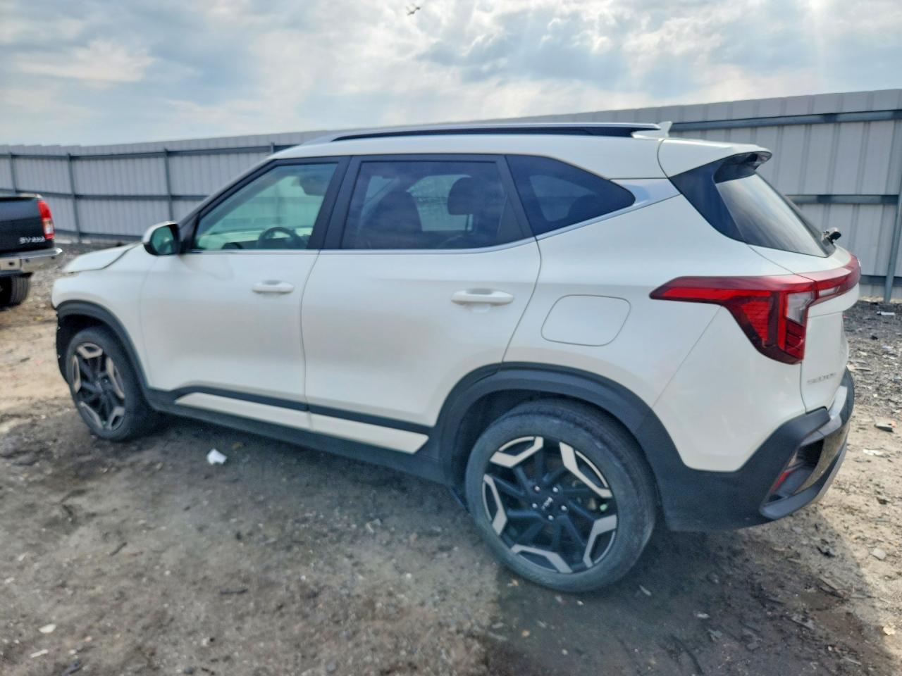 2024 Kia Seltos Sx - zdjęcie 2