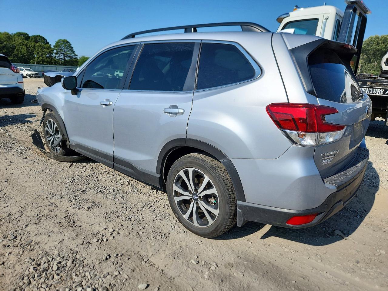 2020 Subaru Forester Limited - zdjęcie 2