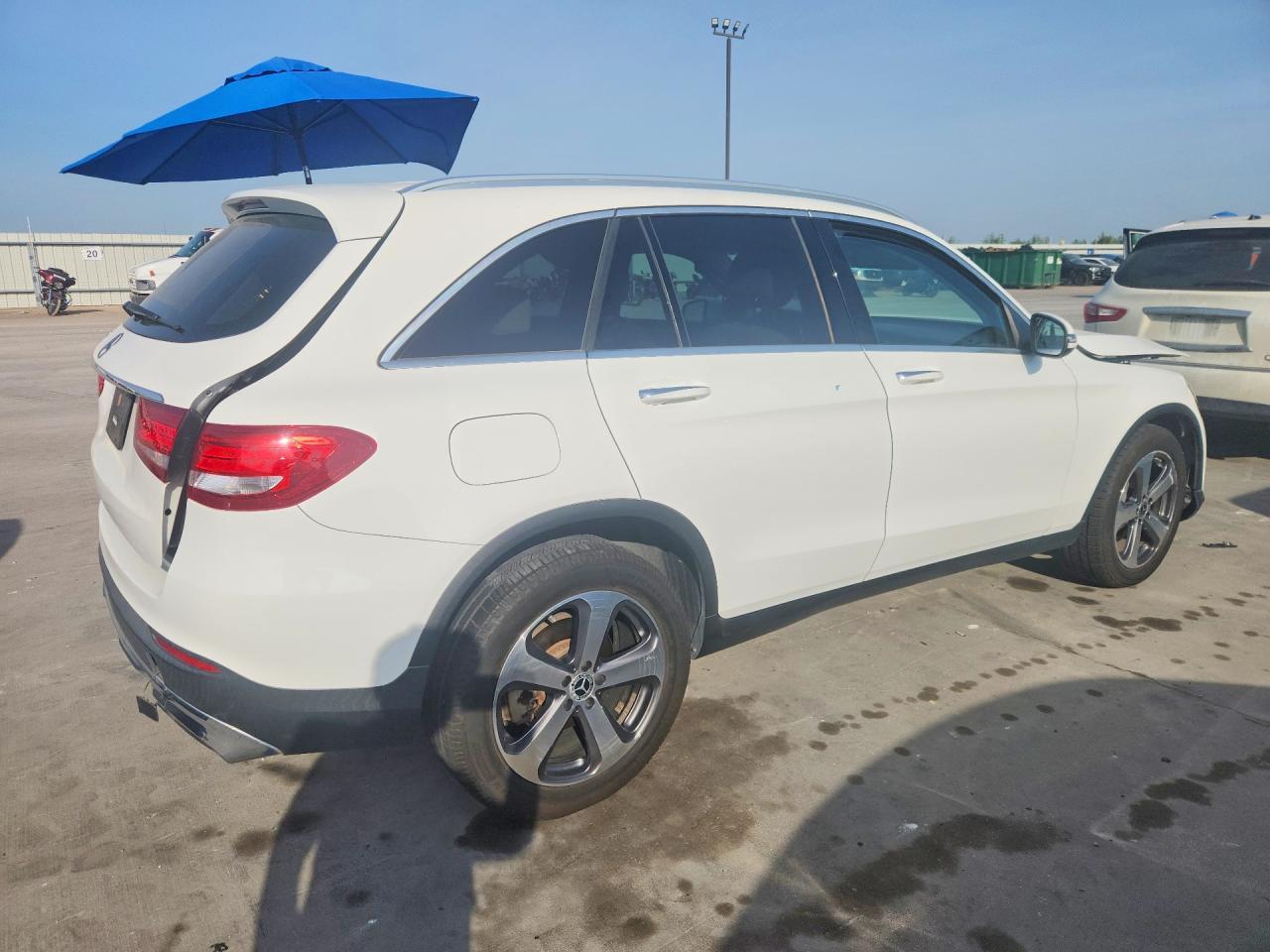 2019 Mercedes-Benz Glc 300 - zdjęcie 3