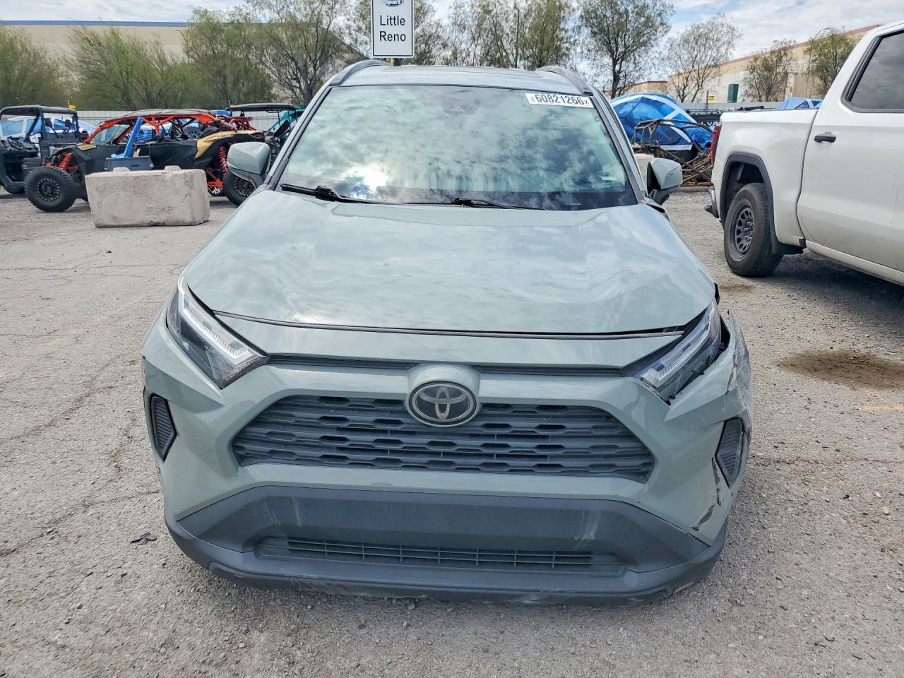 2022 Toyota Rav4 Xle - zdjęcie 9