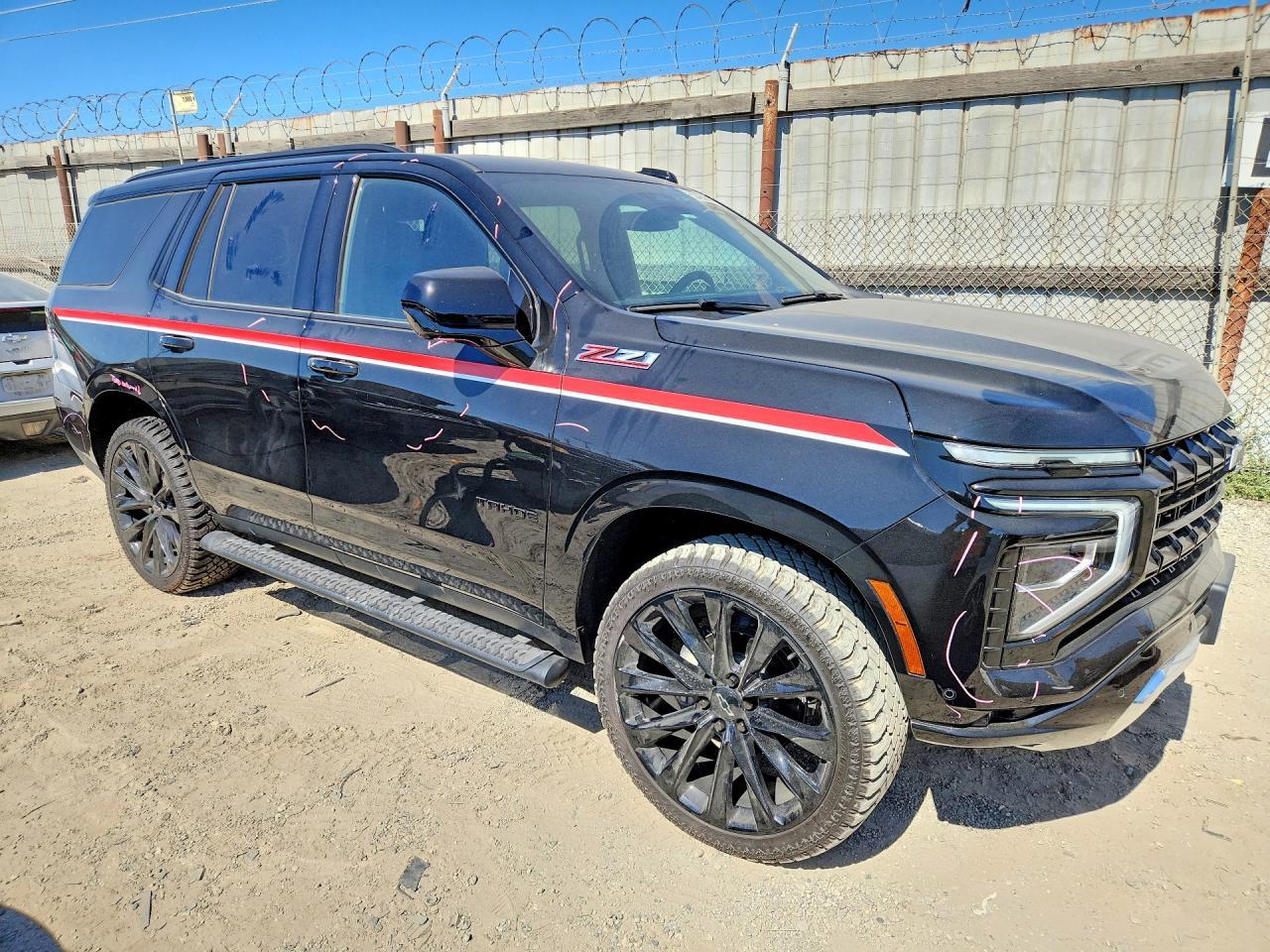 2025 Chevrolet Tahoe K1500 Z71 - zdjęcie 4