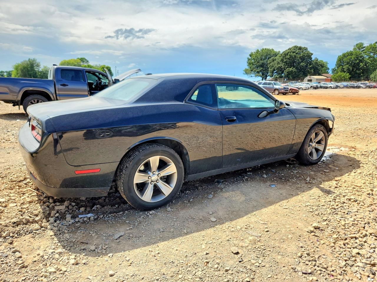 2016 Dodge Challenger Sxt - zdjęcie 3