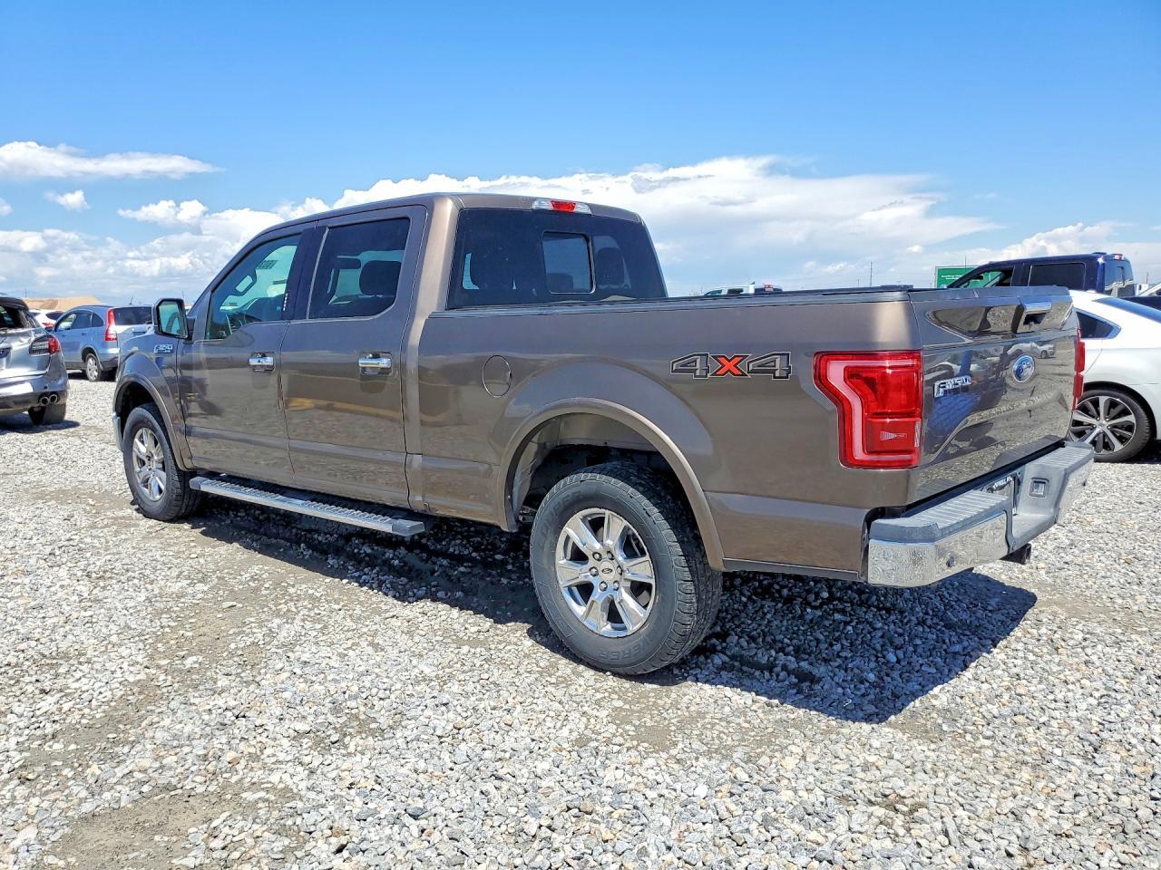 2016 Ford F150 Supercrew - zdjęcie 2