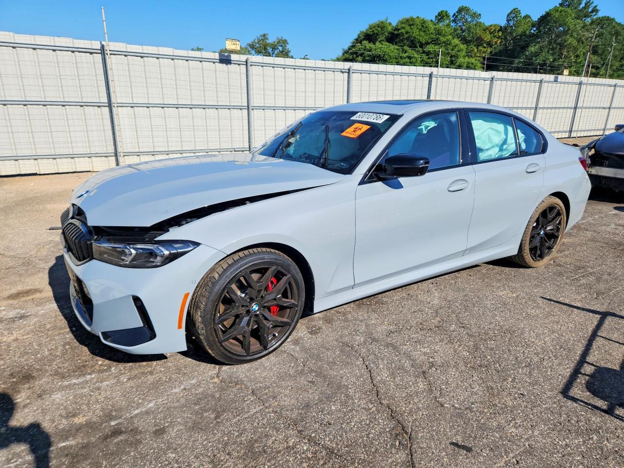 BMW Seria 3 - zdjęcie 1