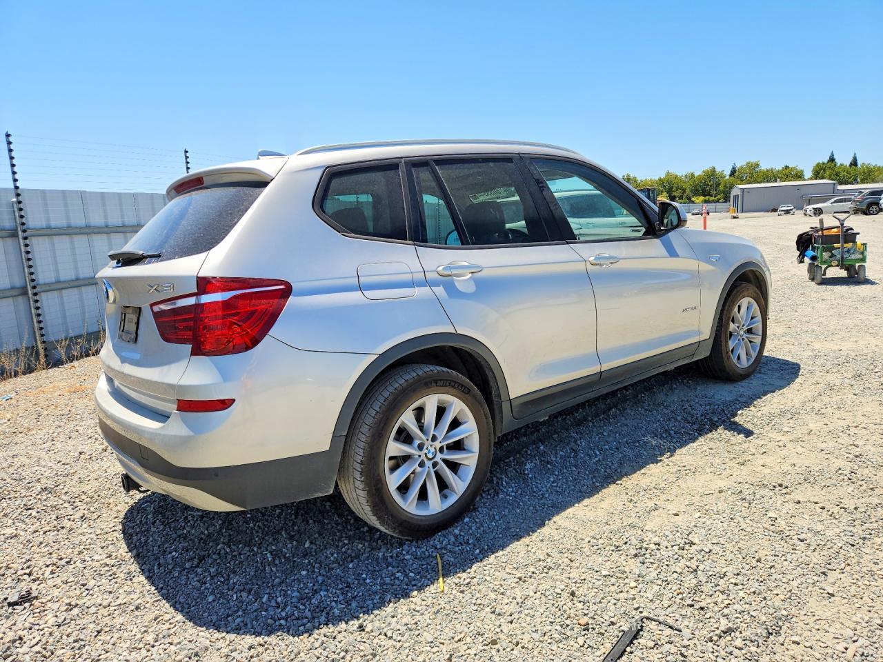 2016 BMW X3 xDrive28I - zdjęcie 3