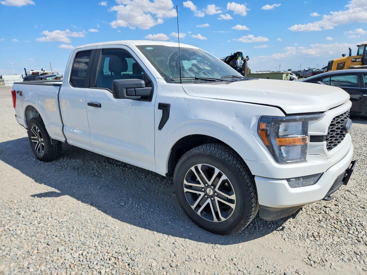 2023 Ford F150 Super Cab - zdjęcie 4