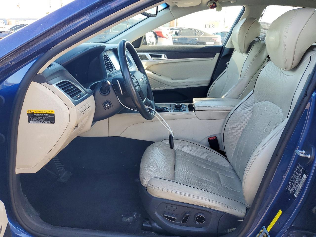 2015 Hyundai Genesis 3.8L - zdjęcie 7
