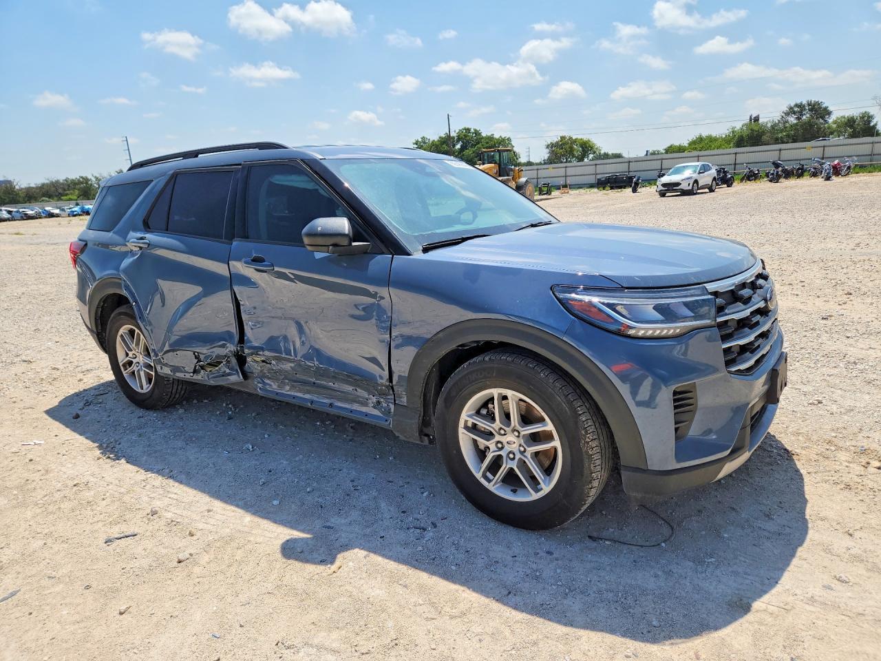 2025 Ford Explorer Active - zdjęcie 4