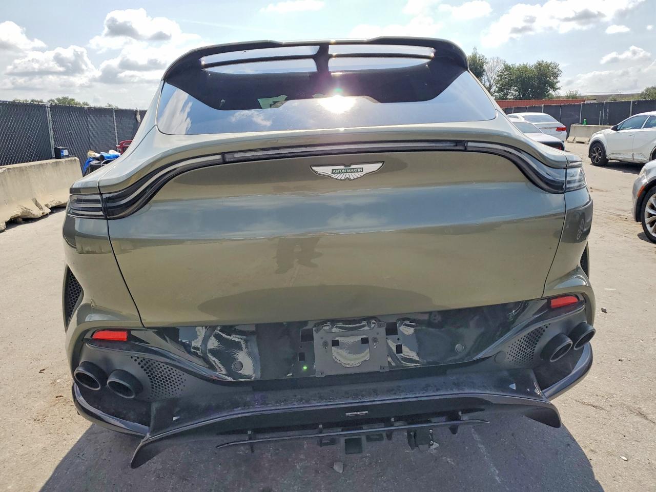 2025 Aston Martin Dbx 707 - zdjęcie 6