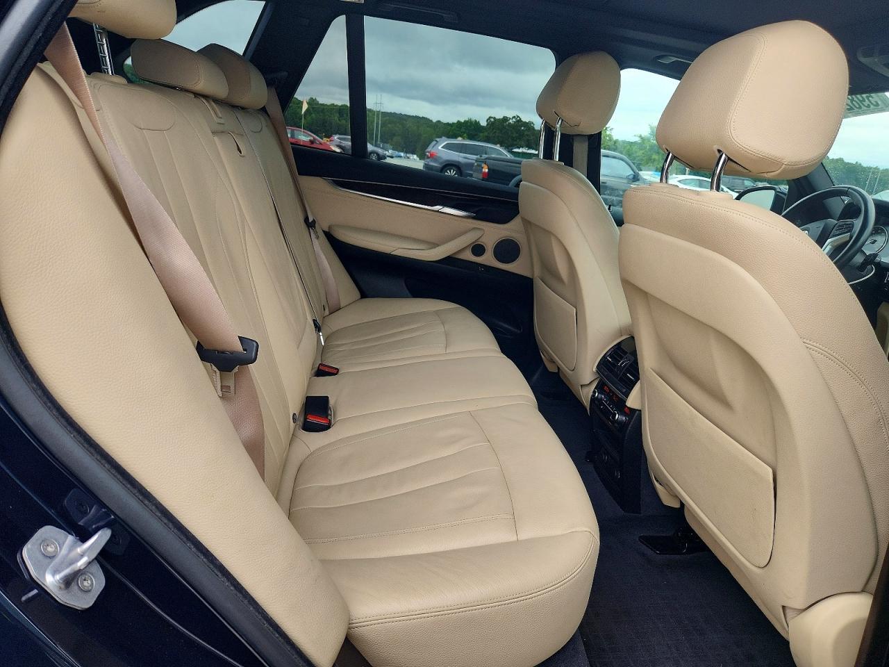2017 BMW X5 xDrive35I - zdjęcie 10