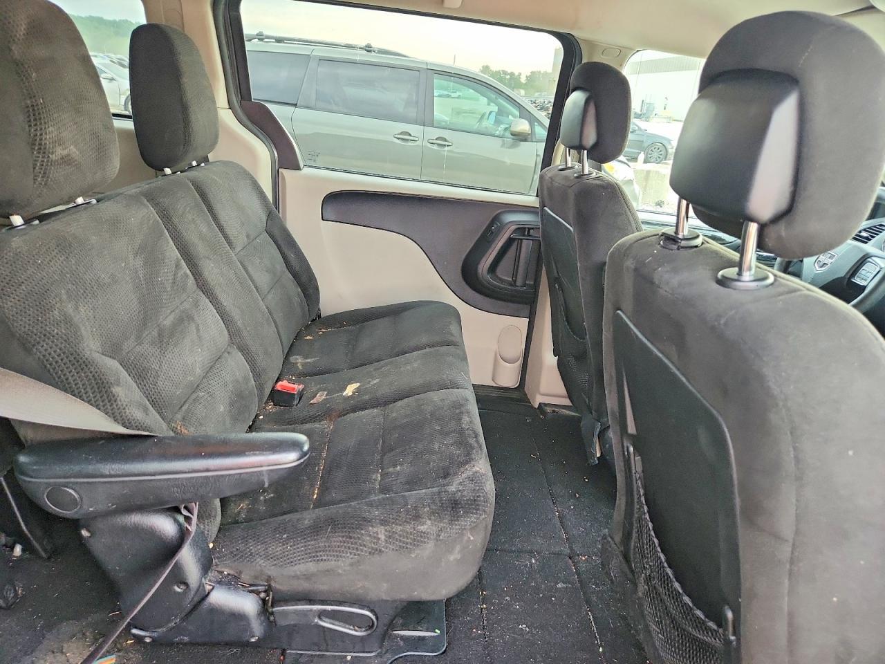 2017 Dodge Grand Caravan Se - zdjęcie 11