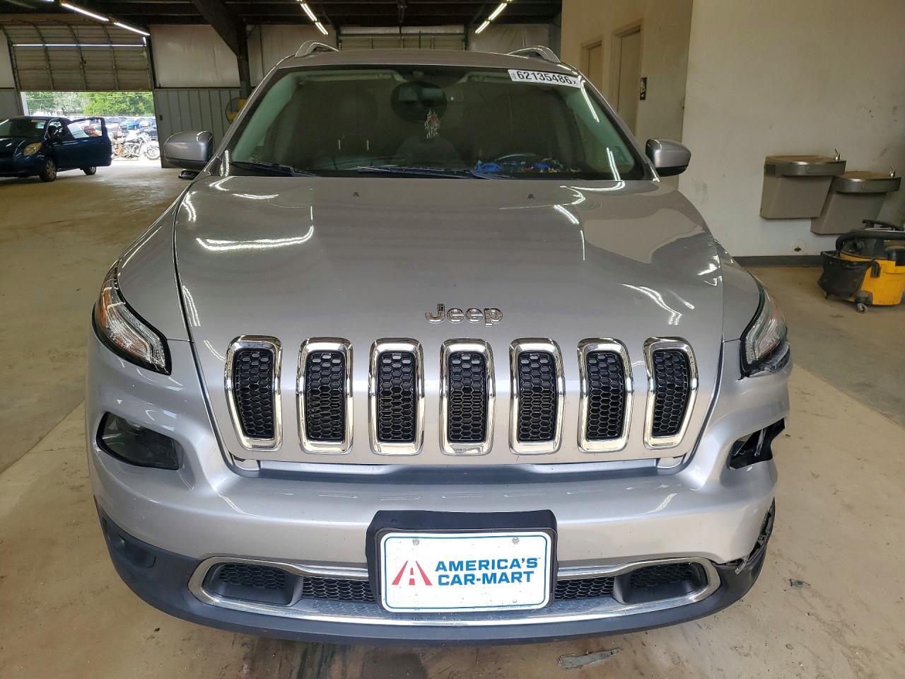 2018 Jeep Cherokee Limited - zdjęcie 5