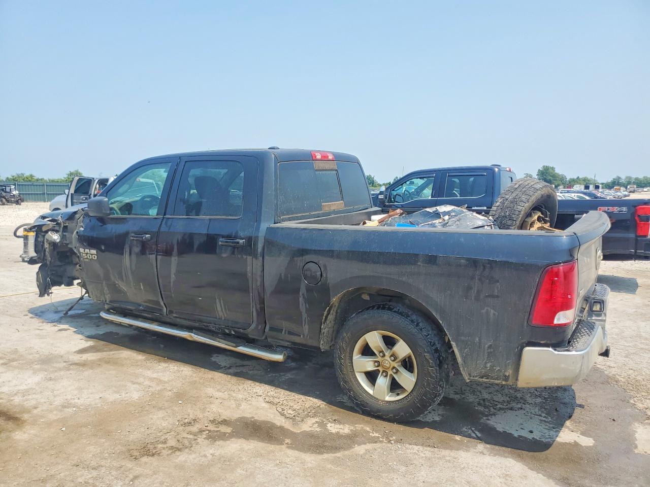 2019 Ram 1500 Classic Slt - zdjęcie 2